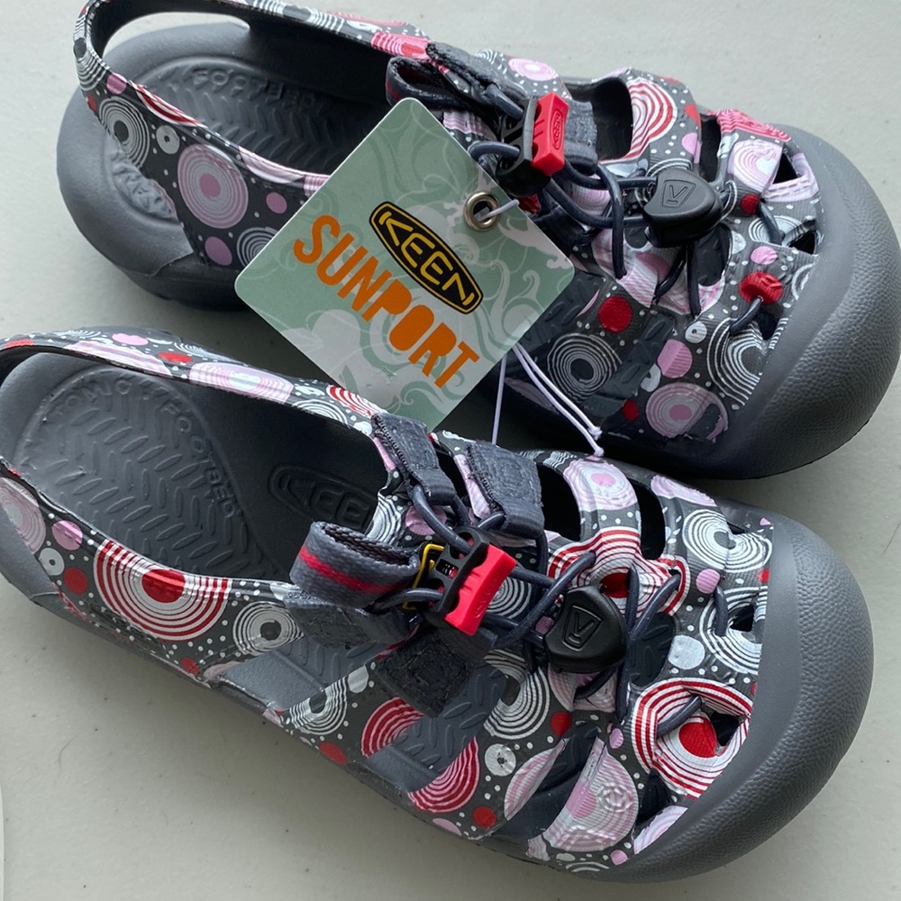 Keen Sunsport Girls sandals, Size 12C, NWT